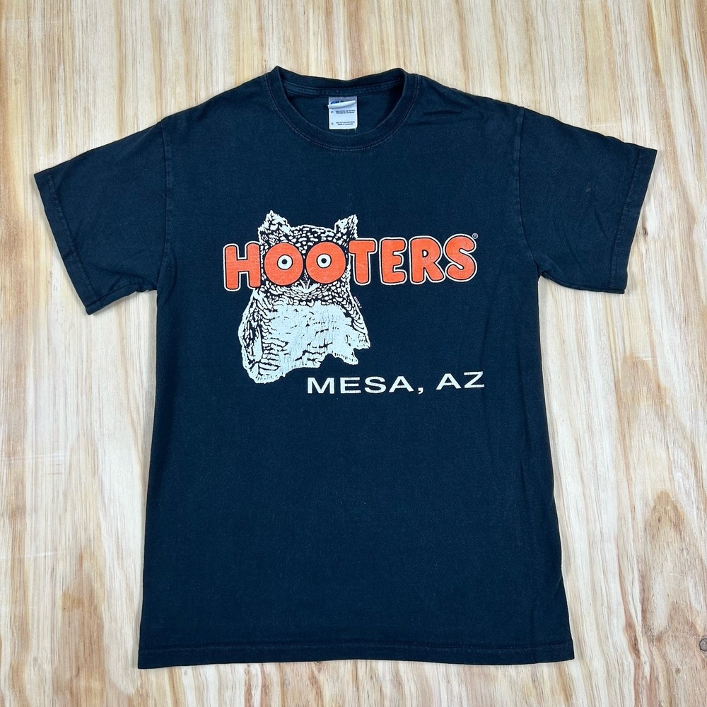 Hooters Mesa Arizona T Shirt Sz S Black Short Sleeve Delightfully Tacky‎ Tee